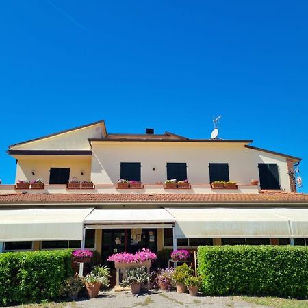 I Fiori Del Feo Hotel Malaventre Екстериор снимка
